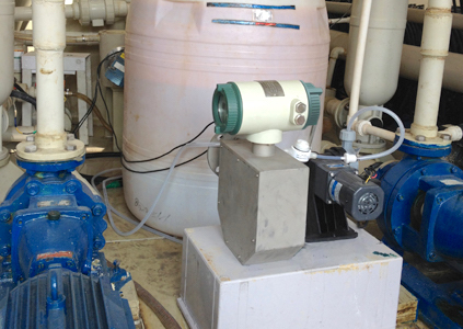 Coriolis anti-corrosion mass flowmeter